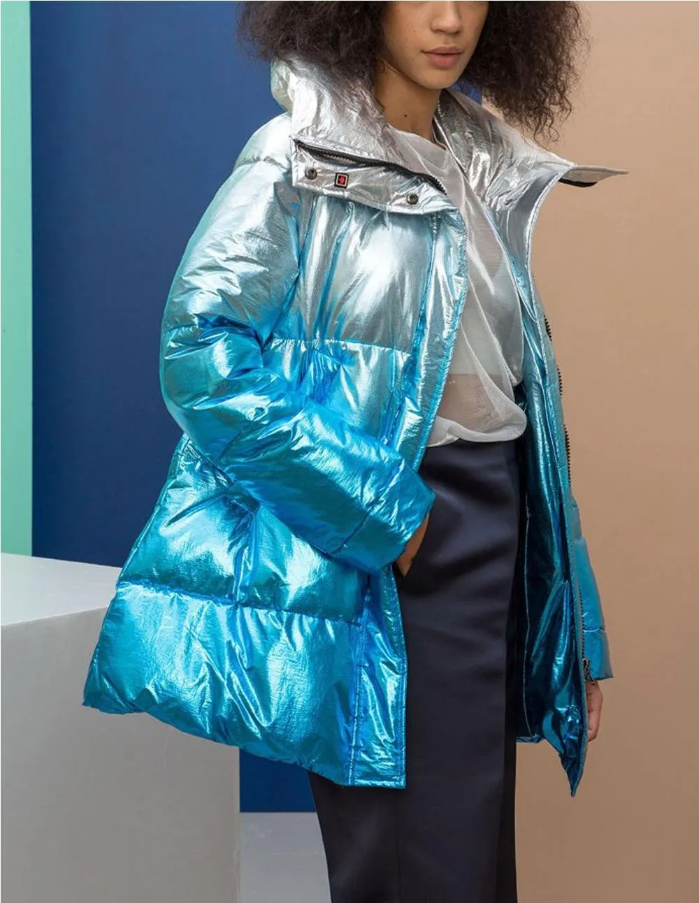 Abrigo Puffer Canadian Catherine Corto Plateado Mujer