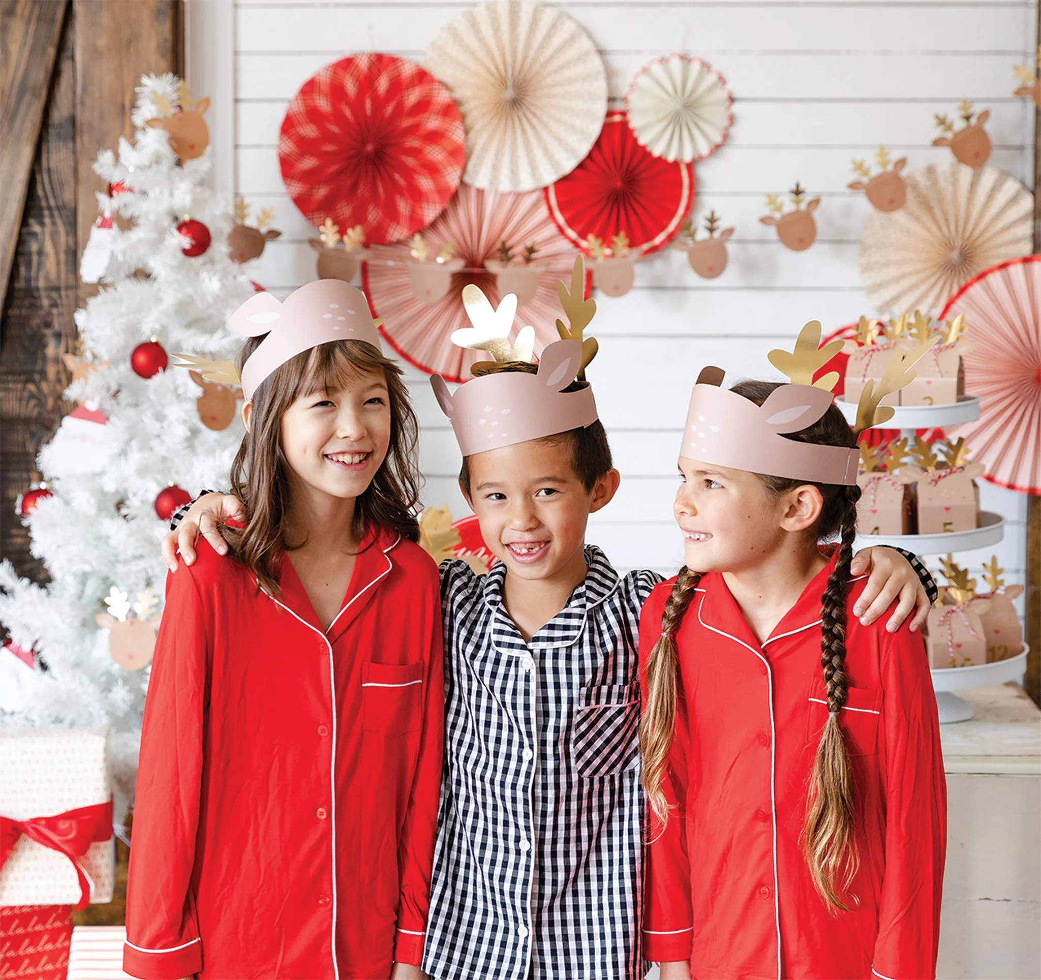BEC908 - Dear Rudolph Reindeer Hat