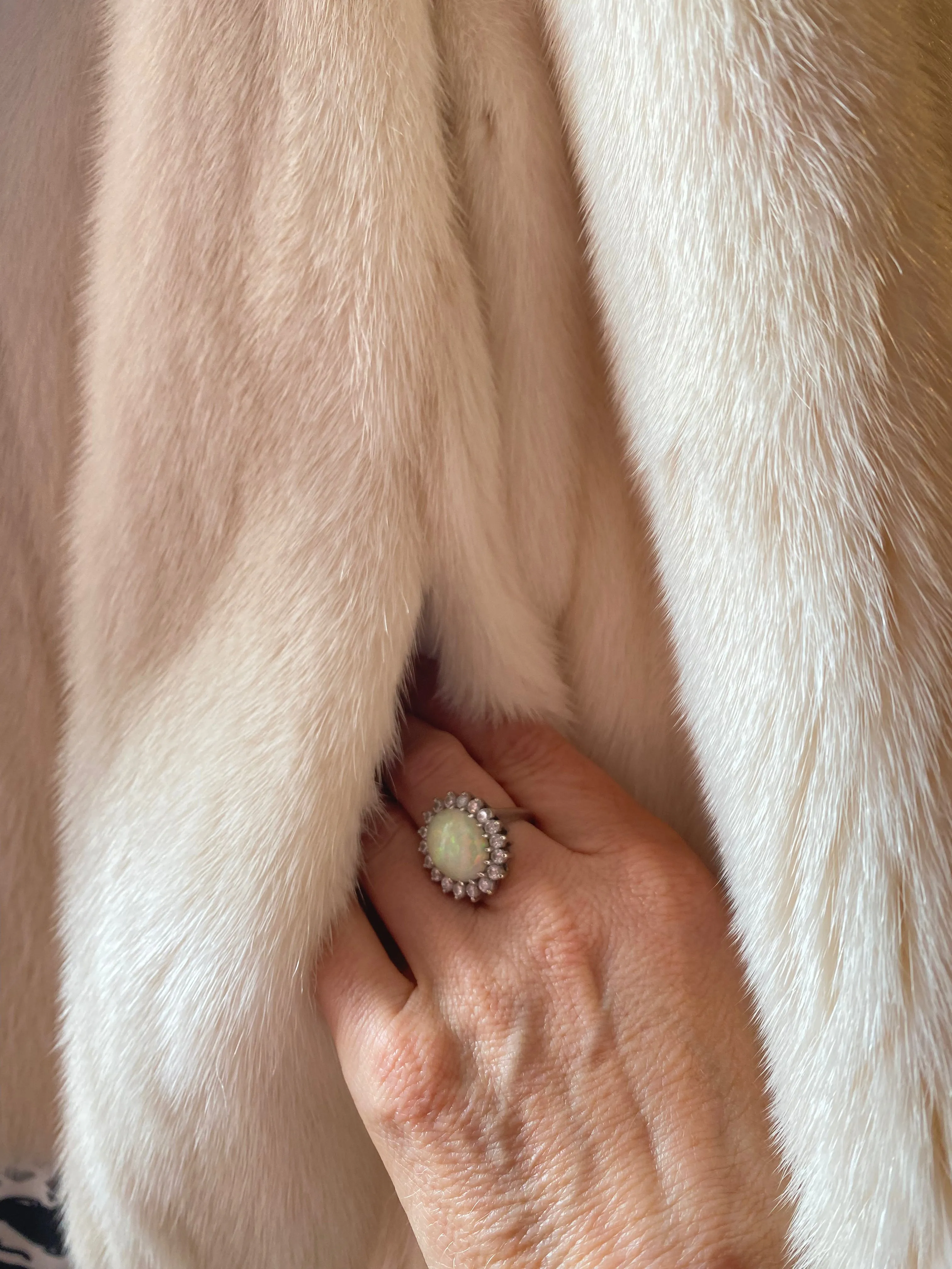 Deluxe 1970's Ivory Mink Jacket From I.Magnin / Medium