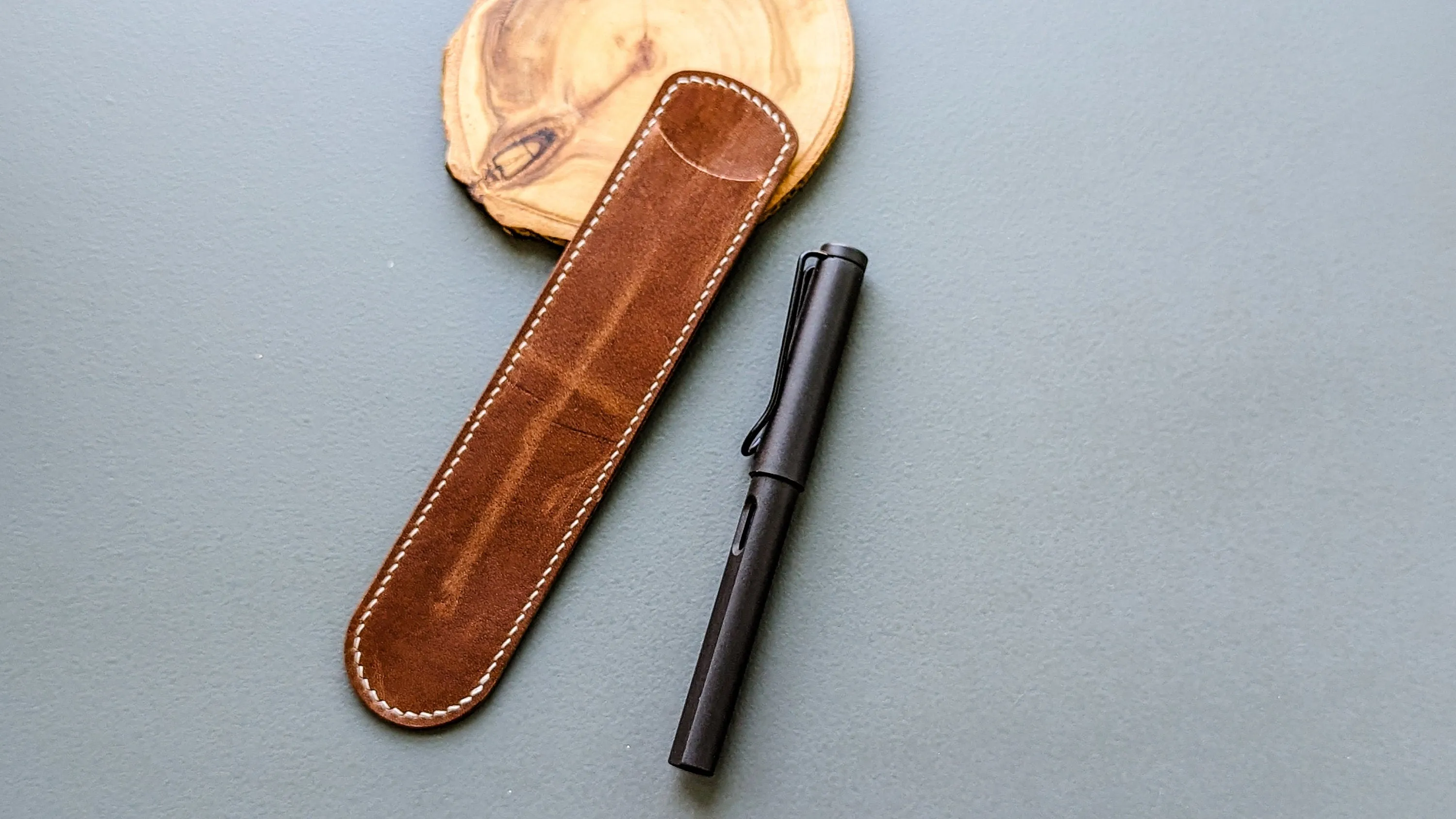 English Tan Leather Pen Slip