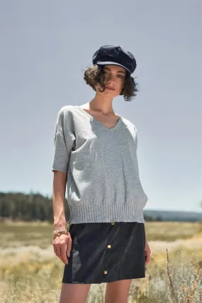 Grey V-Neck Short Sleeve Loose Fit Rib Hem Knit Top /1-2-2-1-1