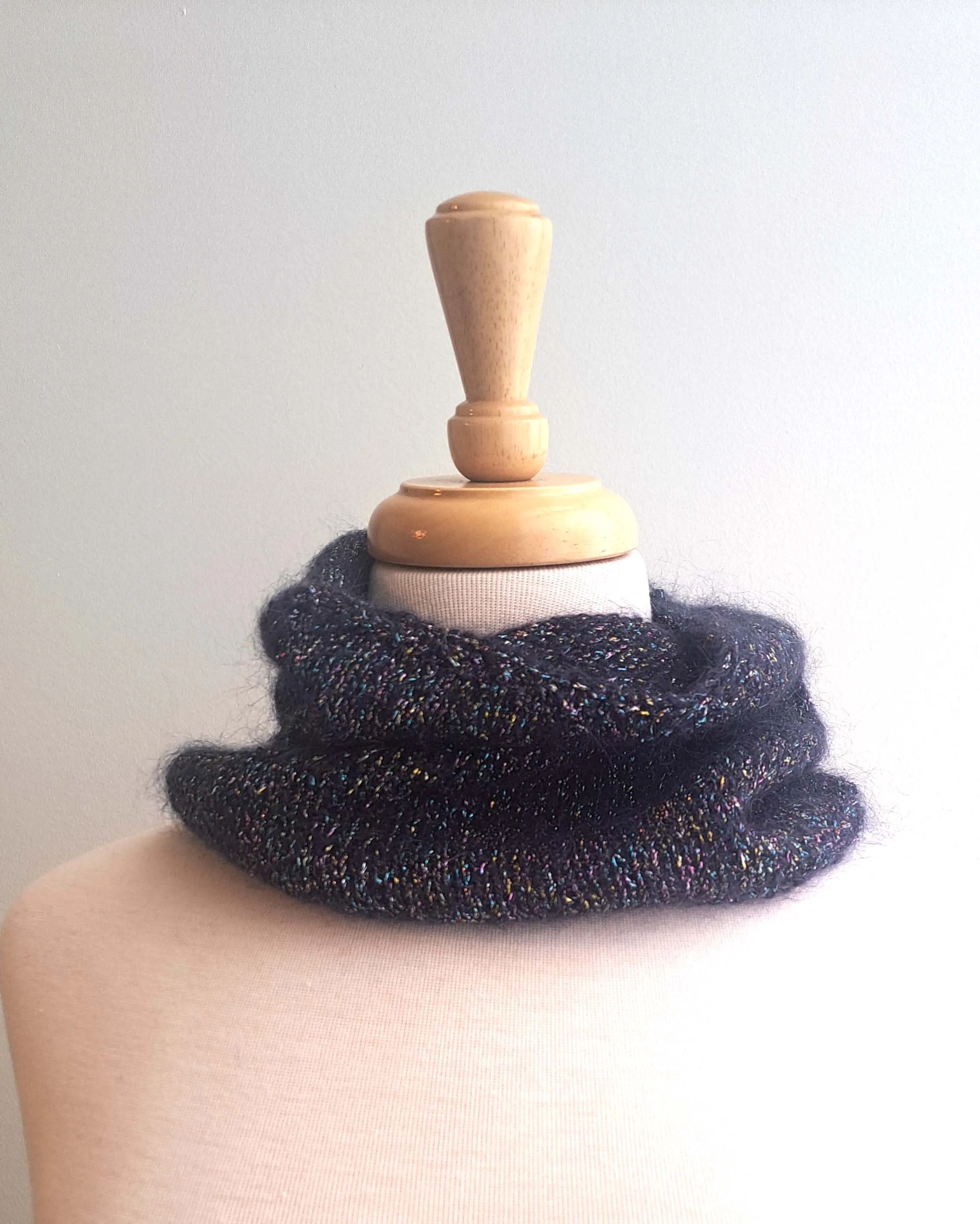 Shimmer Cowl Kit in Arme