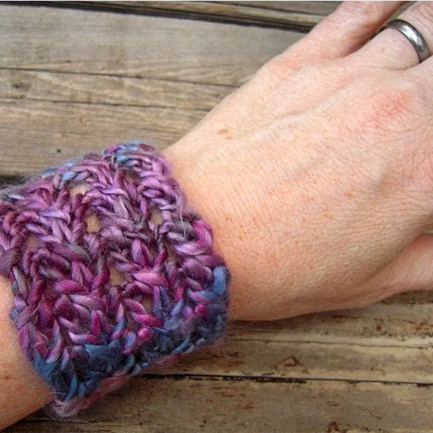 Shimmery Lace Cuff, Hairband, Knitting Pattern for DK Weight Handspun Yarn