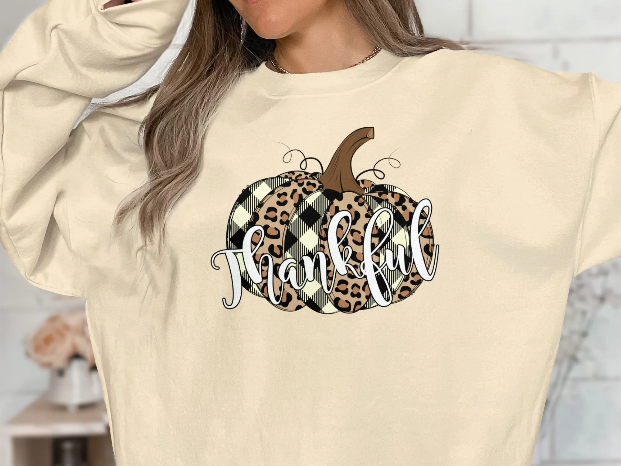 Thankful Cheetah Pumpkin Shirt, Tank, Sweatshirt & Matching Family Shirts. Perfect for a Fall or Thanksgiving Gift